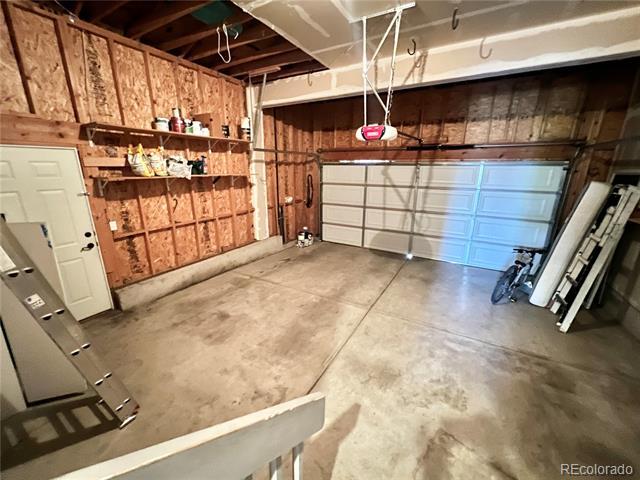 Building Photo - 5001 Laurelglen Ln