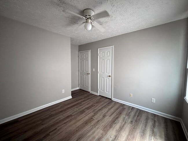 Building Photo - 2508 Lull Water Dr