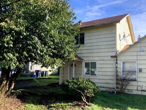 Building Photo - 2 Bedroom in Bethel-Danebo Area