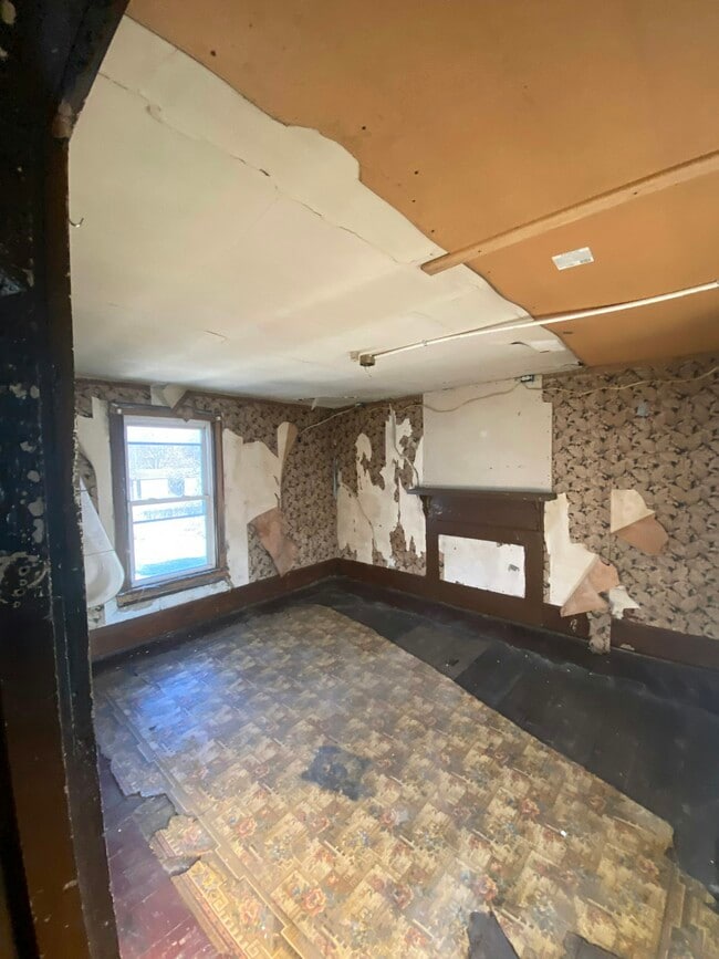 Building Photo - 5703 Lee Hwy