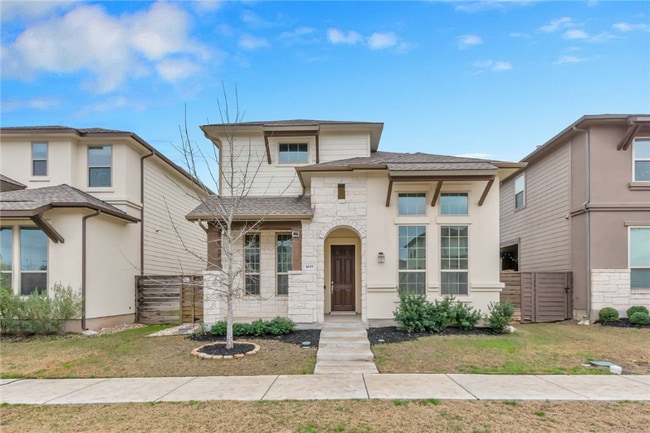 Building Photo - 1605 Arcilla St