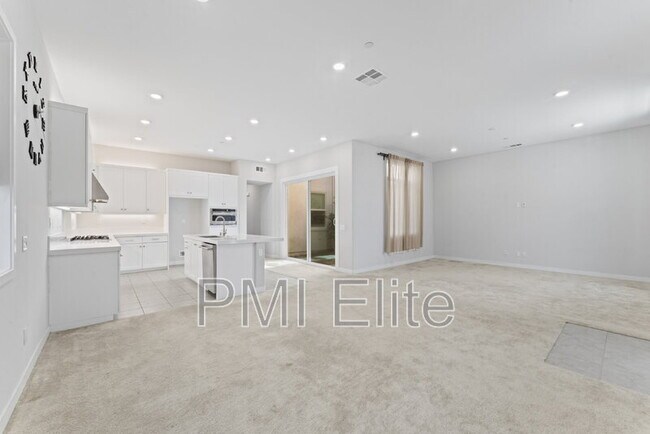 Building Photo - 26912 W Winding Trail Ct