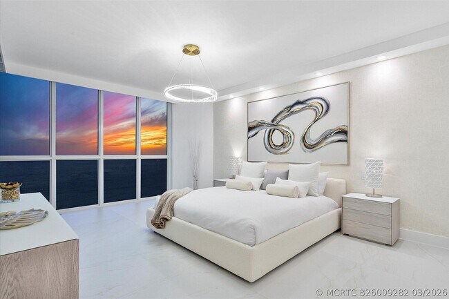 Building Photo - 3100 N Ocean Blvd