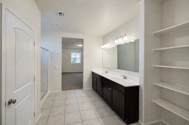Building Photo - 30444 W Celeborn Dr