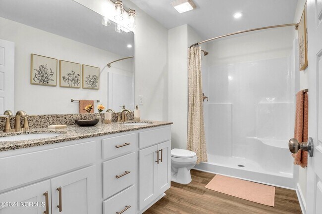 Building Photo - 5039 McGarvey Ct