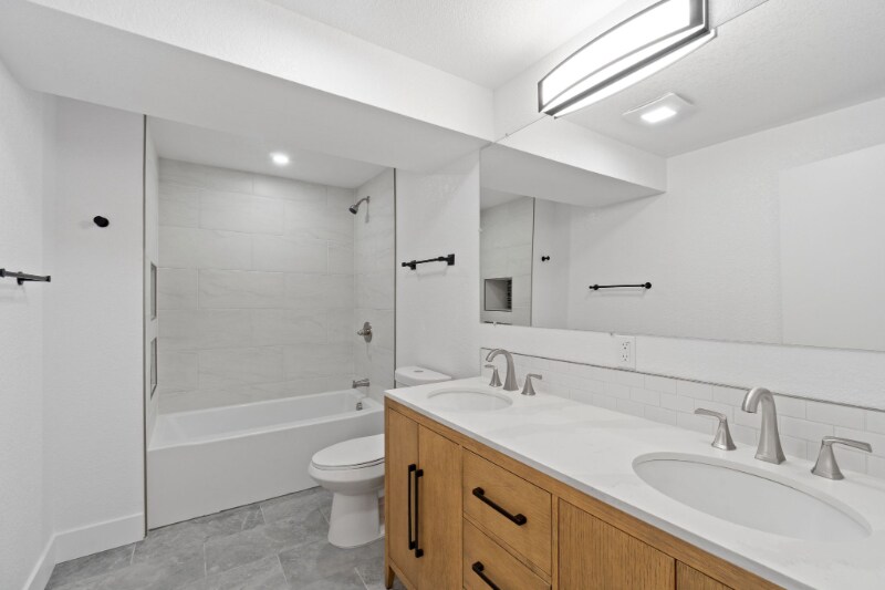 Building Photo - 4237 Goldeneye Dr