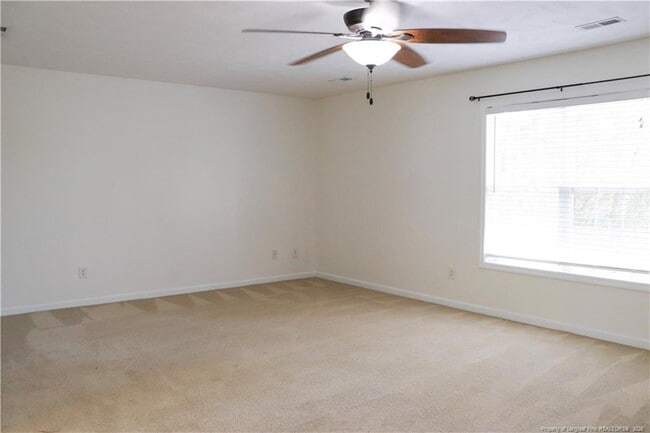 Building Photo - 44 Cutter Cir