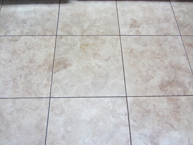 Building Photo - 300 Miracle Strip Pkwy