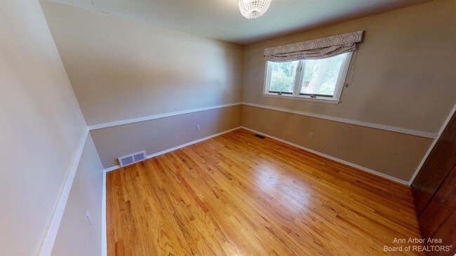 Building Photo - 2235 Prairie St