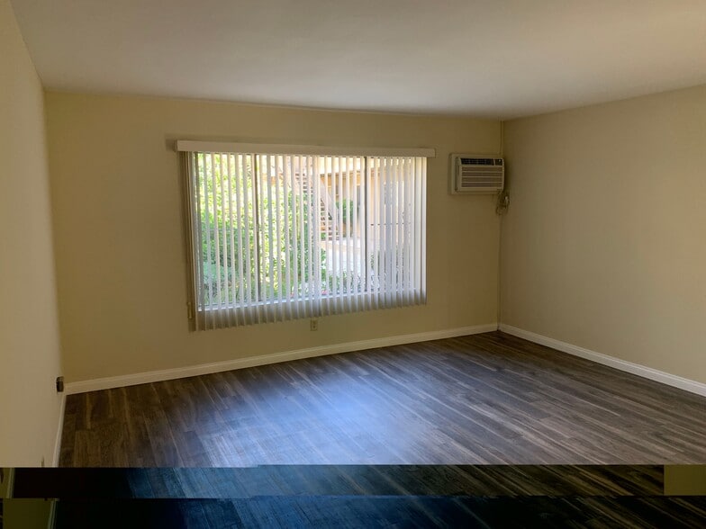 Building Photo - 509 E. San Jose