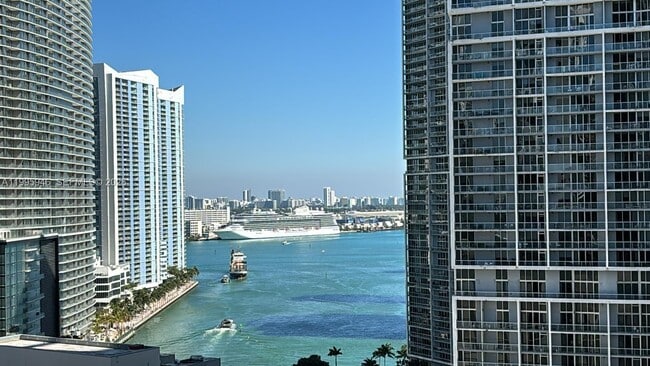 Building Photo - 55 SE 6th St