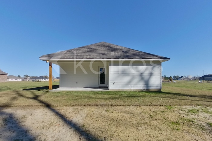 Building Photo - 18817 Seabiscuit Ln