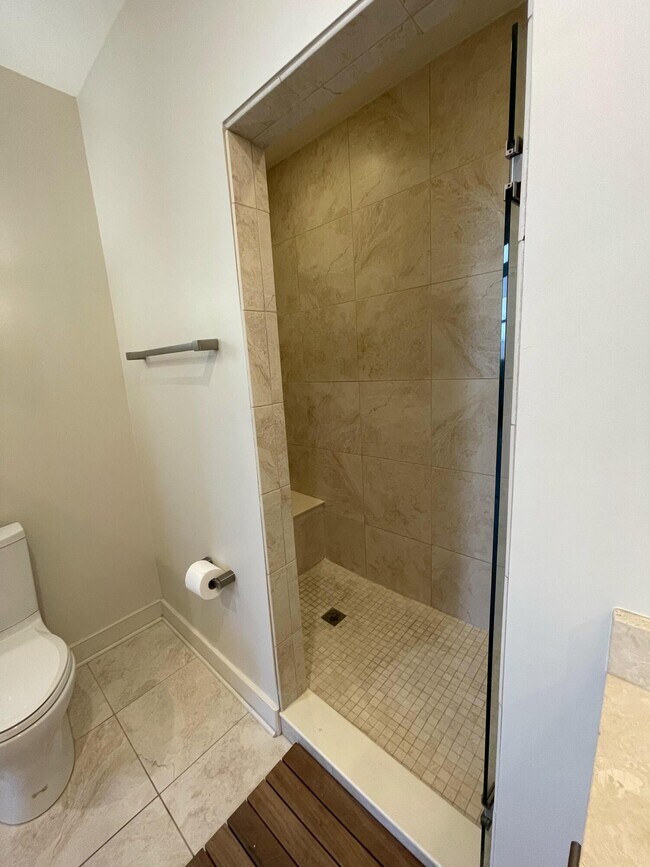 Building Photo - 199 S 5th St