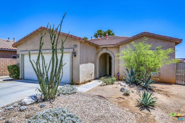 Building Photo - Escape to Your Private Desert Oasis in Pal...