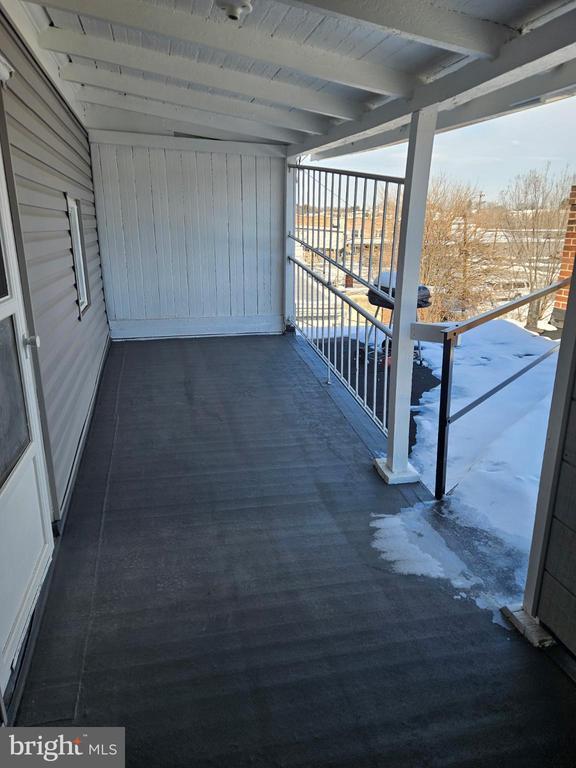 Building Photo - 801 N Jordan St