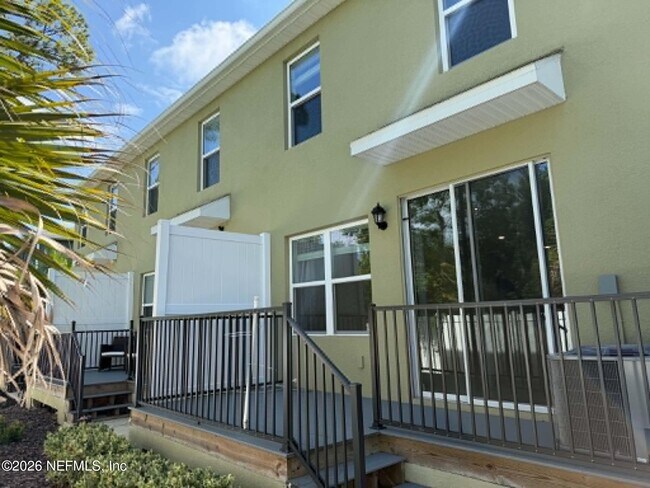 Building Photo - 13 Bella Oaks Dr