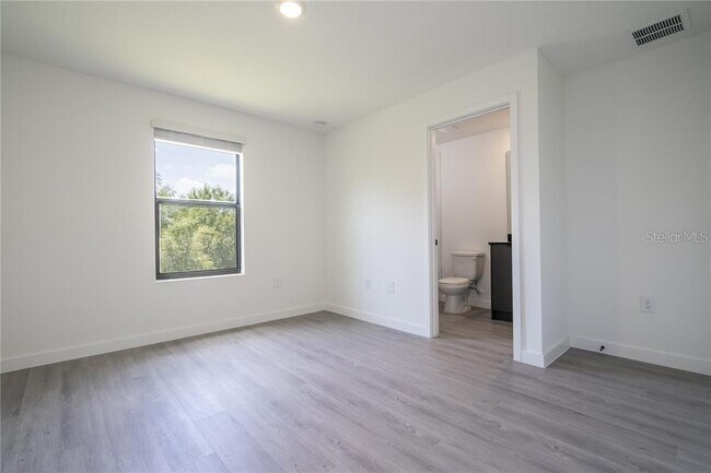 Building Photo - 3262 Sustainable Wy