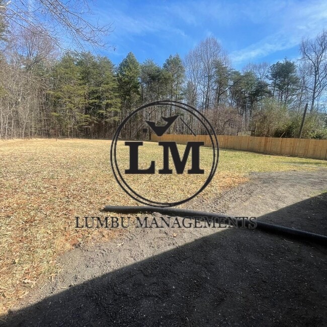 Building Photo - 2089 Traynham Grove Rd