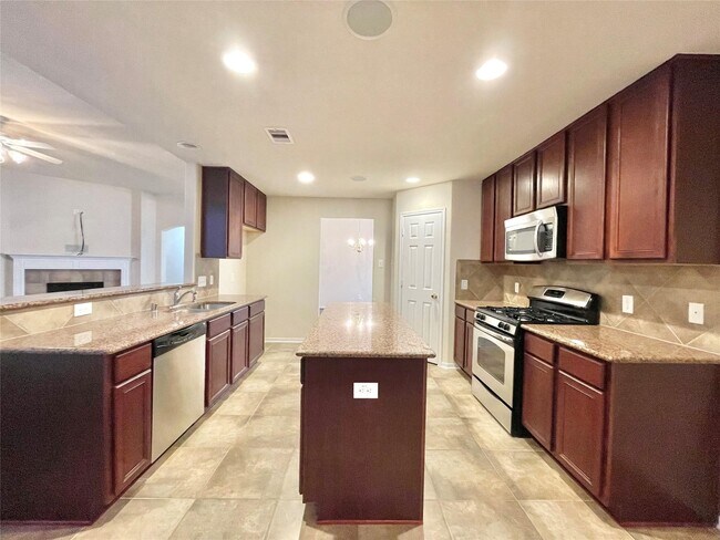 Building Photo - 3131 Single Ridge Way