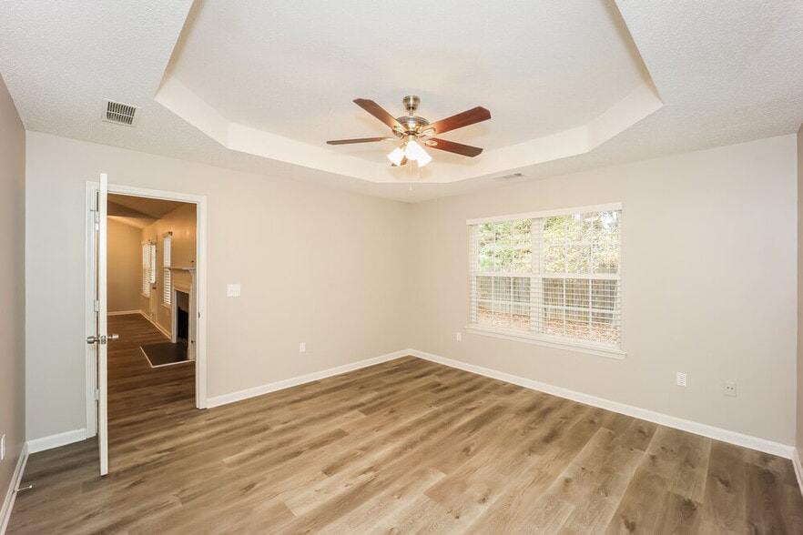 Building Photo - 154 Fairhaven Tr