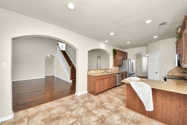 Building Photo - 8627 Sweet Pasture Dr
