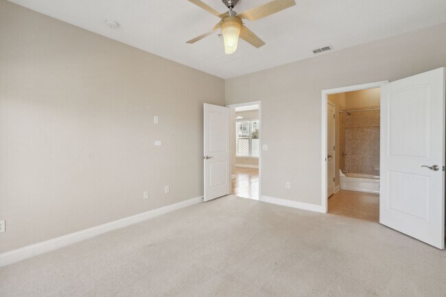 Building Photo - Cape Sound Condo