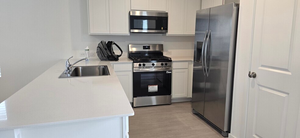 Building Photo - 3157 Burmese St