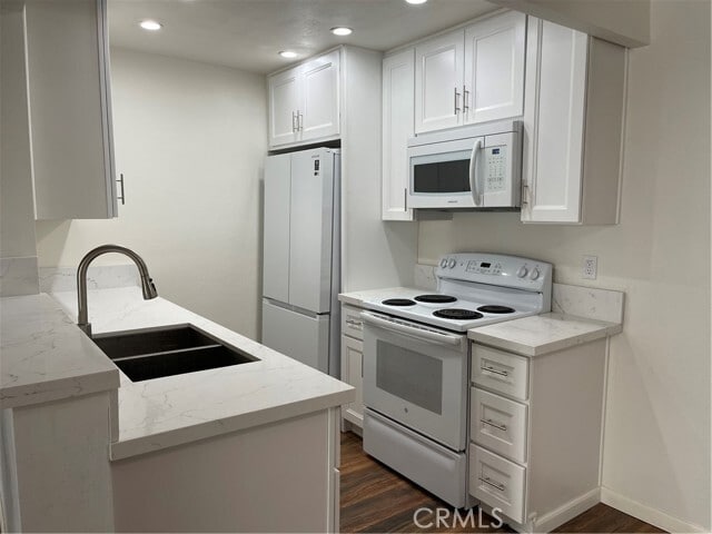 Building Photo - 8163 Redlands St