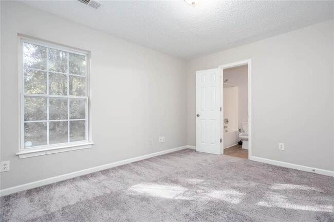 Building Photo - 3176 Macedonia Station Dr SW