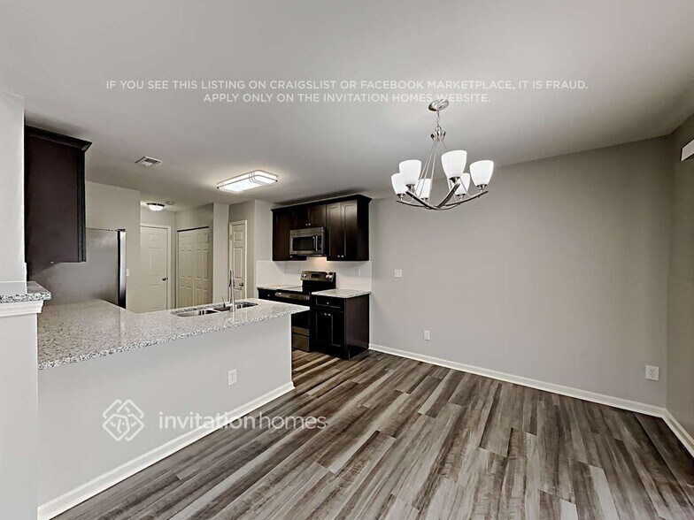Building Photo - 3096 Teton Dr