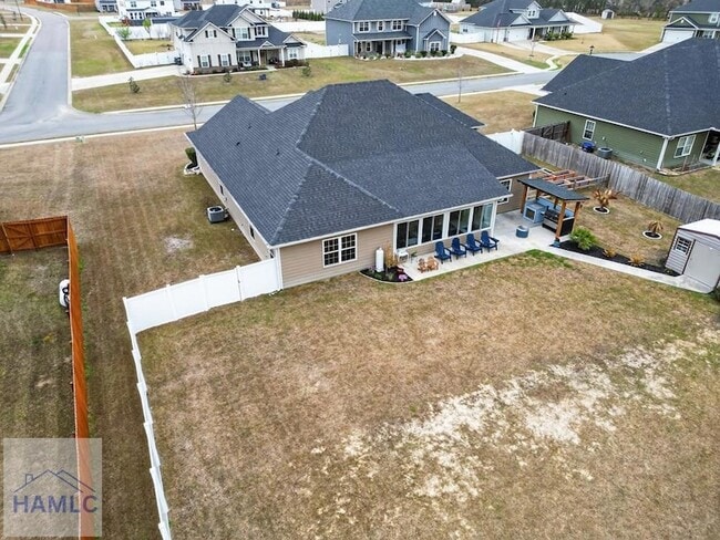 Building Photo - 99 Blueberry Ct NE