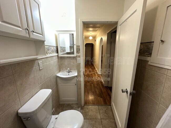 Building Photo - 3435 N Hwy 162