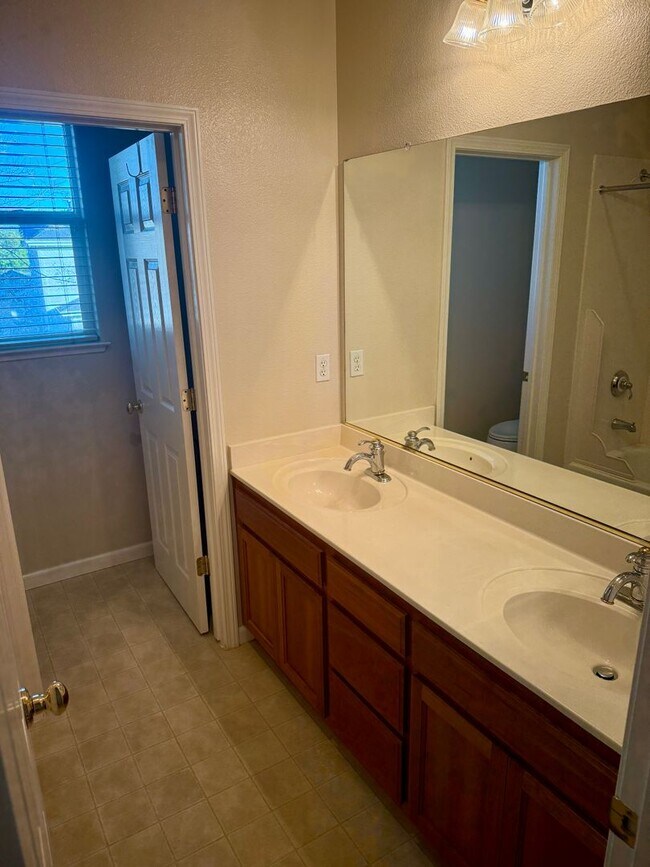 Building Photo - Park like setting