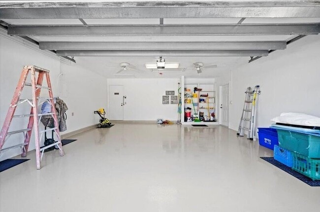 Building Photo - 180 Ridge Rd