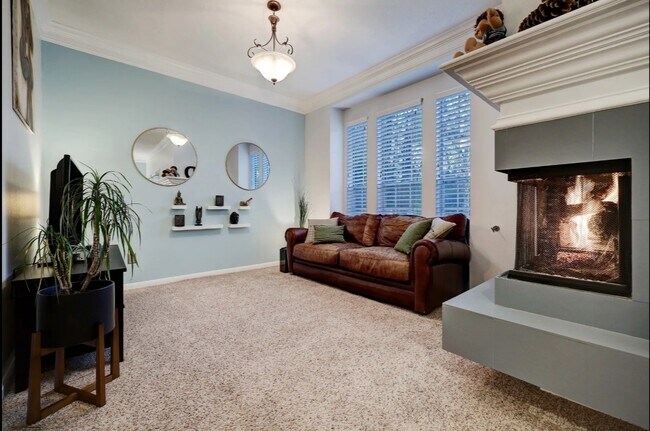 Building Photo - 7807 Allegro Dr