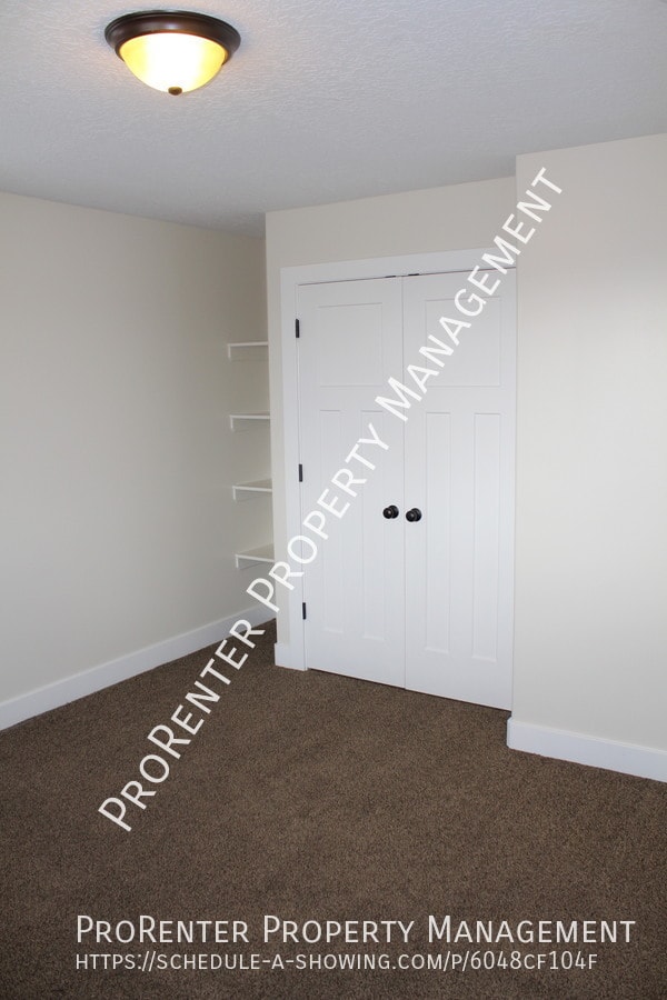 Building Photo - 3217 W 275 N