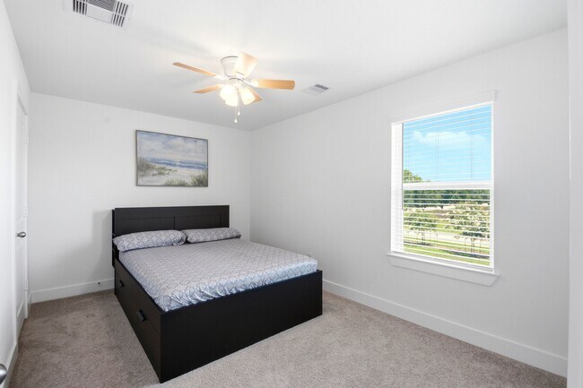 Building Photo - 4821 Magnolia Spgs Dr