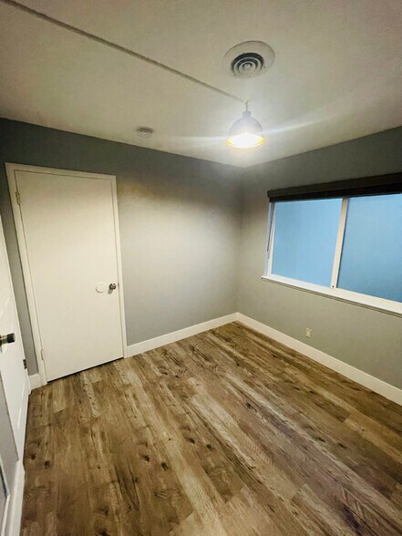 Building Photo - 6848 Sutter Ave