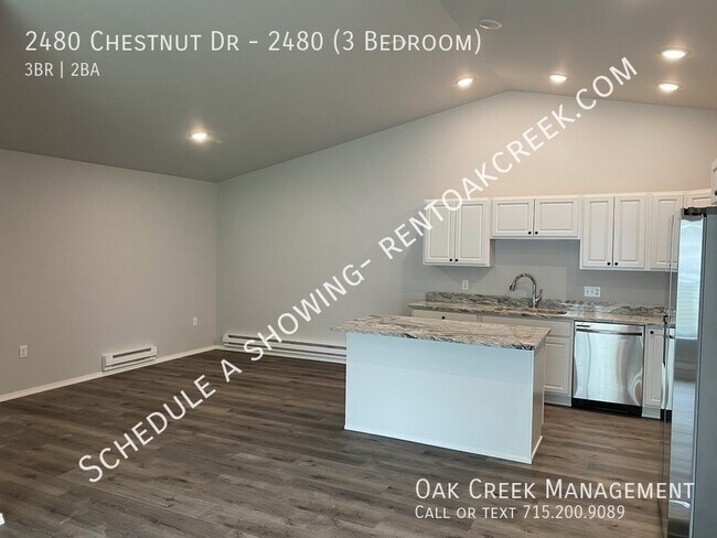 Building Photo - 2480 Chestnut Dr