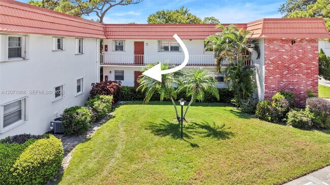 Building Photo - 2600 SE Ocean Blvd