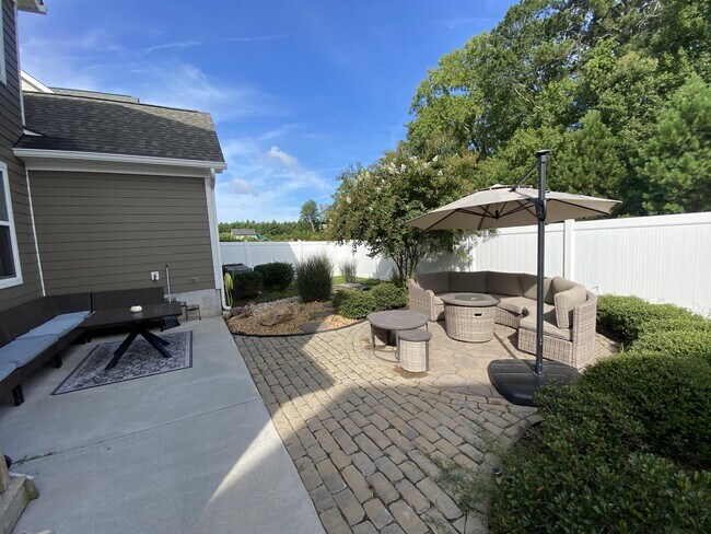 Building Photo - 2381 Rod Pocceschi Way