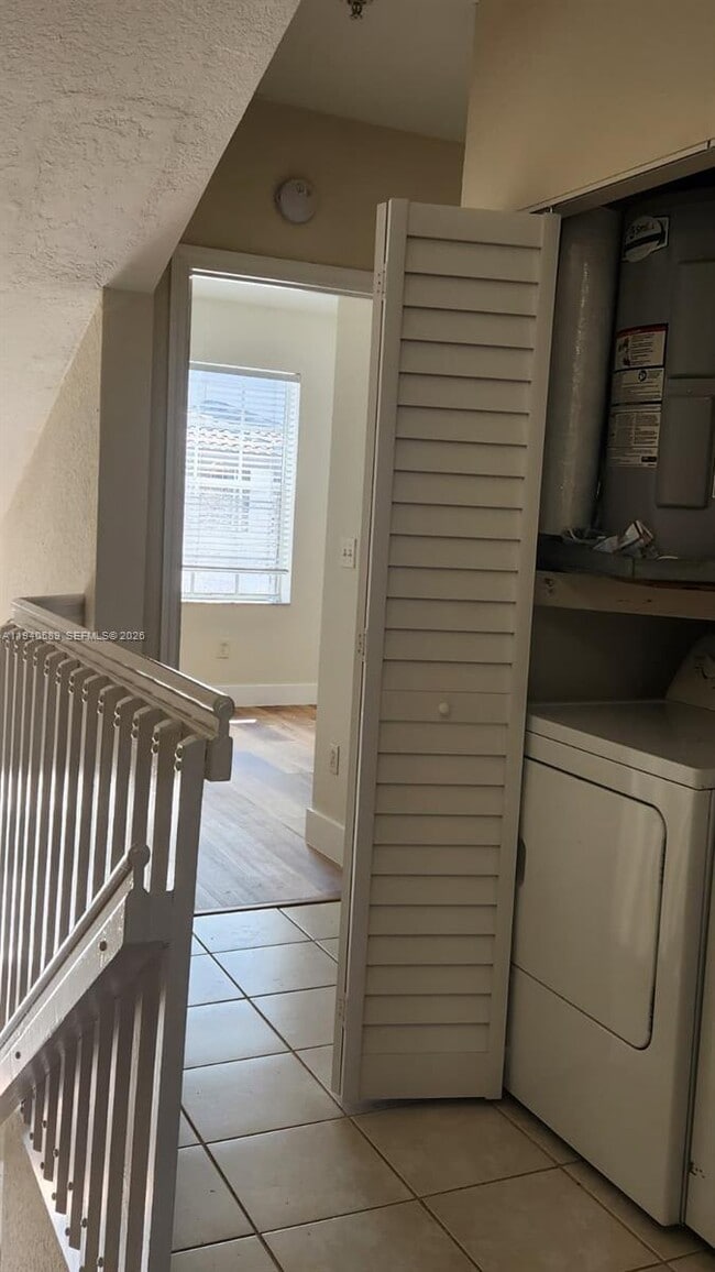 Building Photo - 785 SW 148th Ave