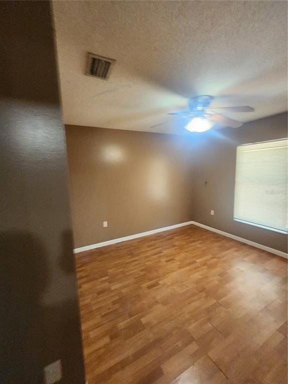 Building Photo - 6218 Rolling Hammock Pl