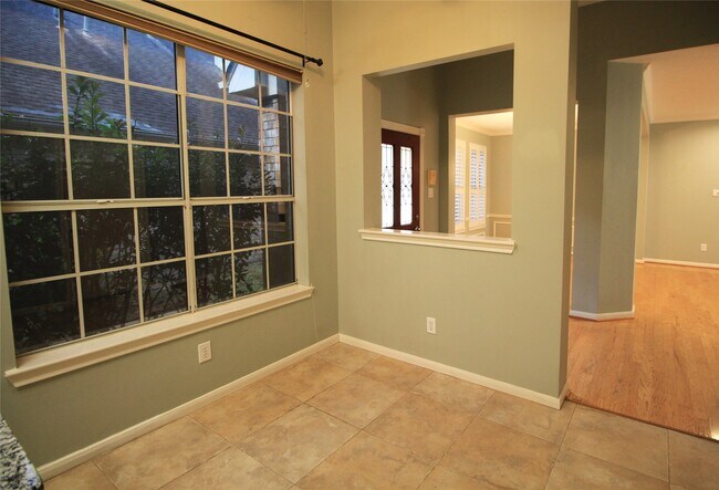 Building Photo - 3907 Princeton Park Ct