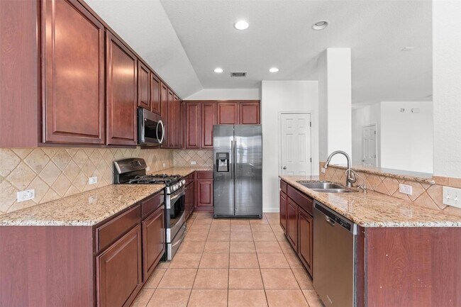 Building Photo - 1049 Regency Ln