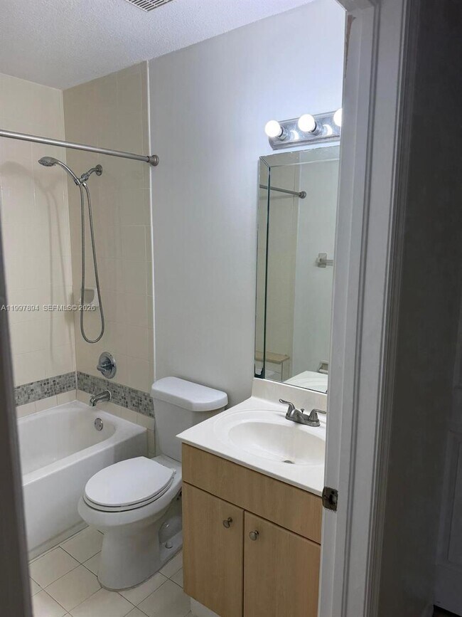 Building Photo - 6676 SW 115th Ct