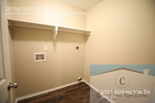 Building Photo - 3801 Remington Dr