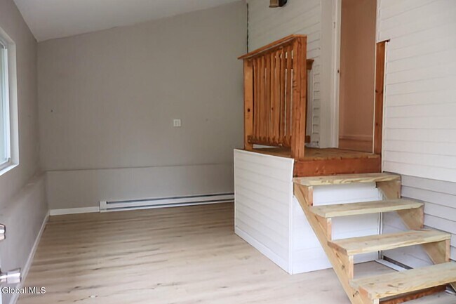 Building Photo - 19 Wilkins Ave