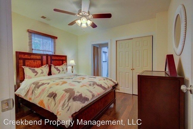 Building Photo - 3 br, 2 bath House - 22 Maverick