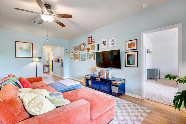 Building Photo - 456 Red Matador Ln